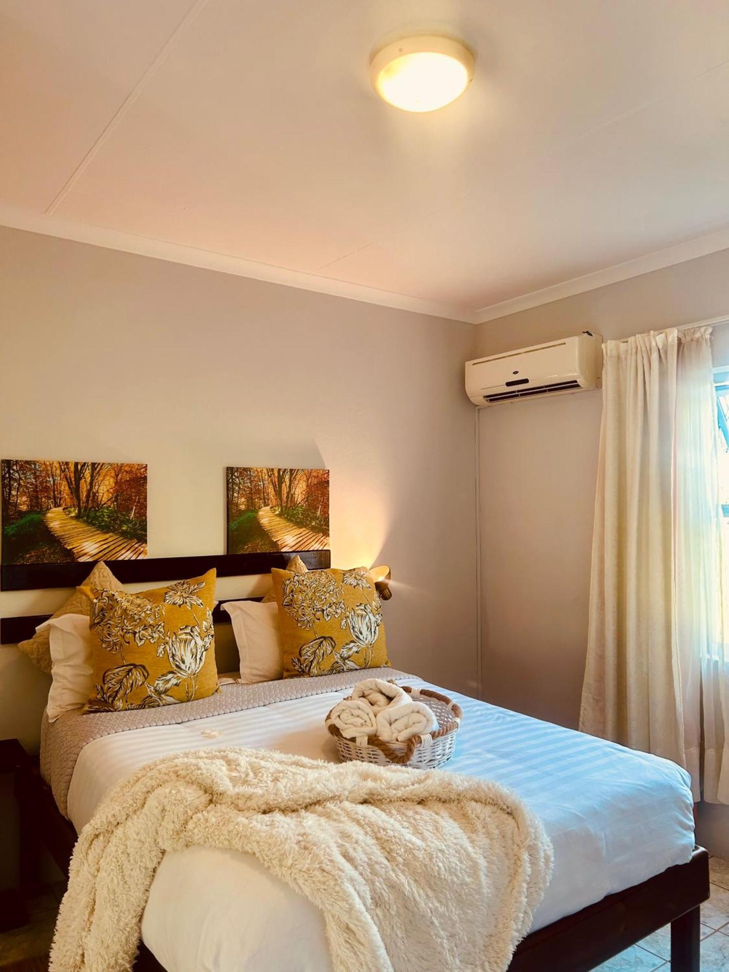 Skyfly Bed & Breakfast Manzini Luaran gambar