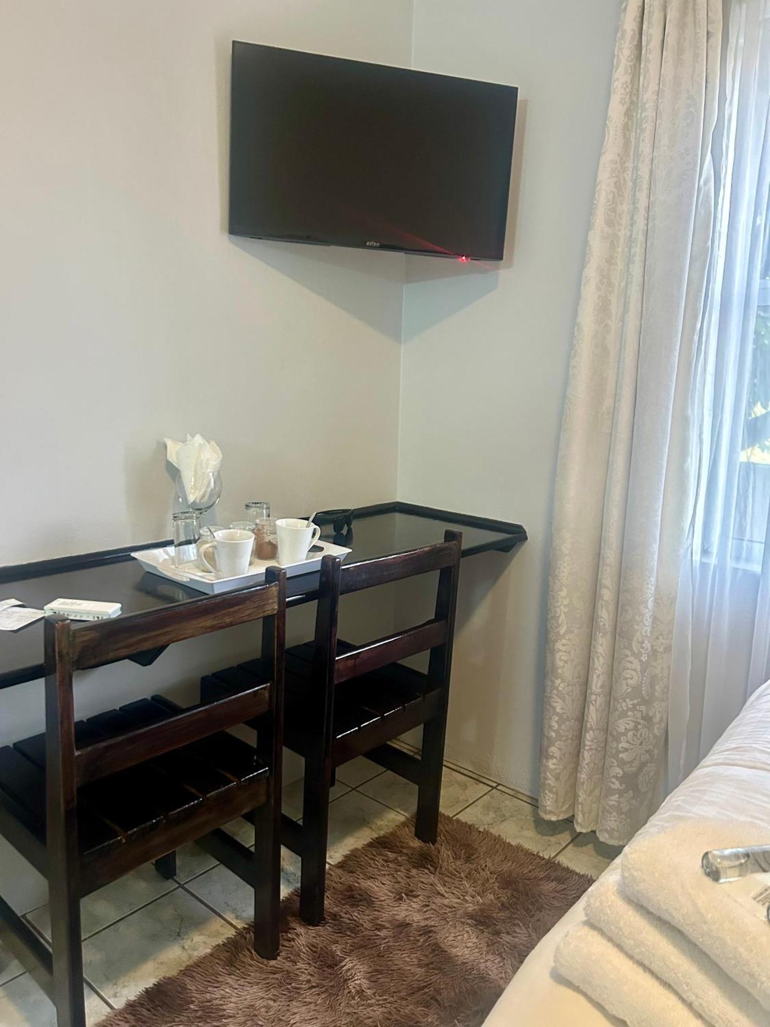 Skyfly Bed & Breakfast Manzini Luaran gambar