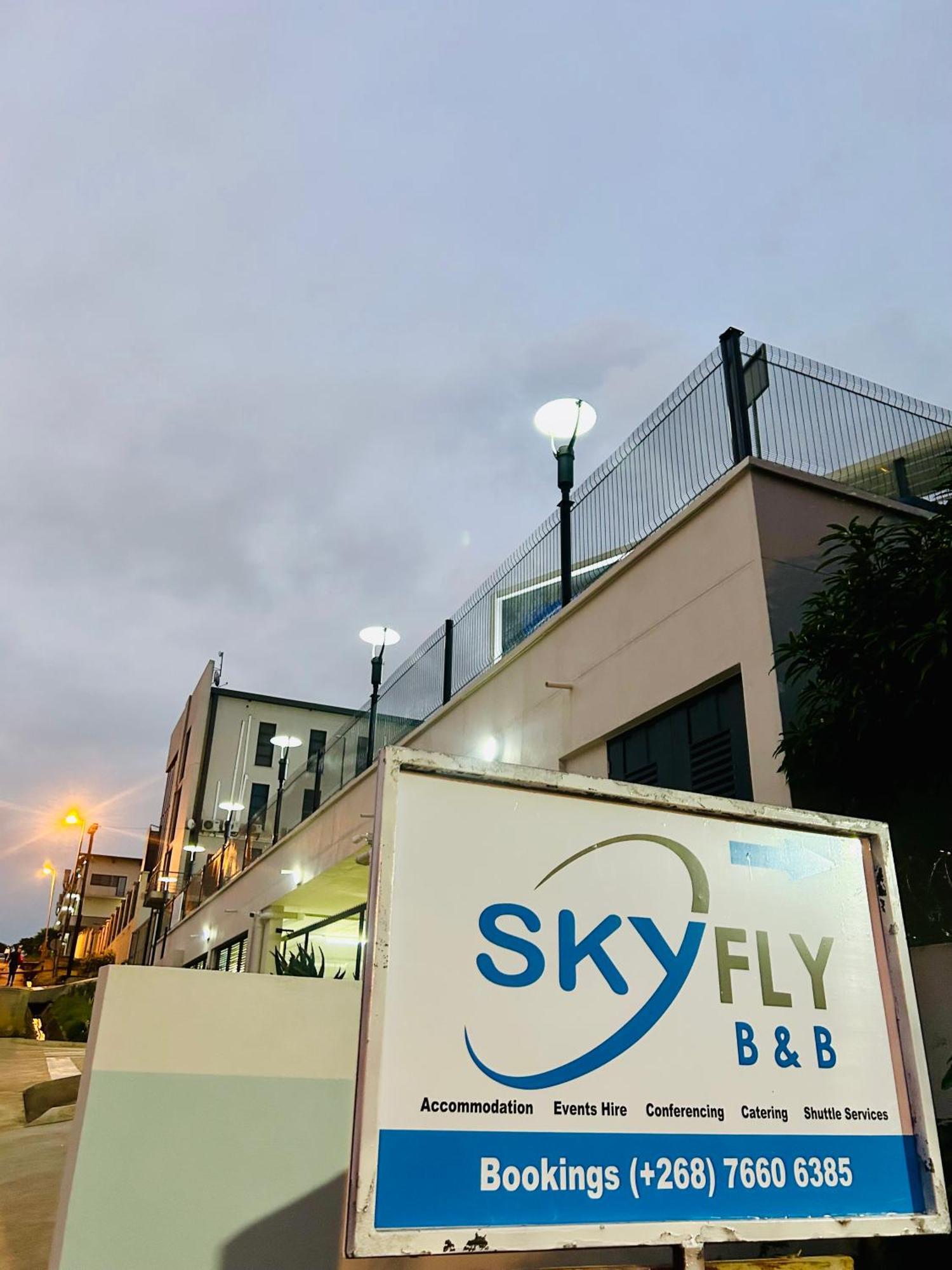 Skyfly Bed & Breakfast Manzini Luaran gambar